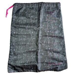 Thirty-One 31 Black White XL Drawstring Keys Laundry Tote Bag Hamper "Wash Me"